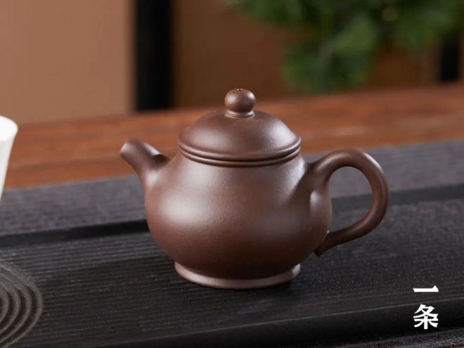 非凡体育茶与茶器专场：2016年布朗古树茶、紫砂壶茶具套组、松花石茶盘……(图10)