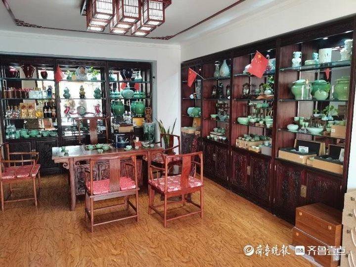 非凡体育餐具茶具办公礼品三大系列1380°C高温成就泰山玉瓷作品(图5)